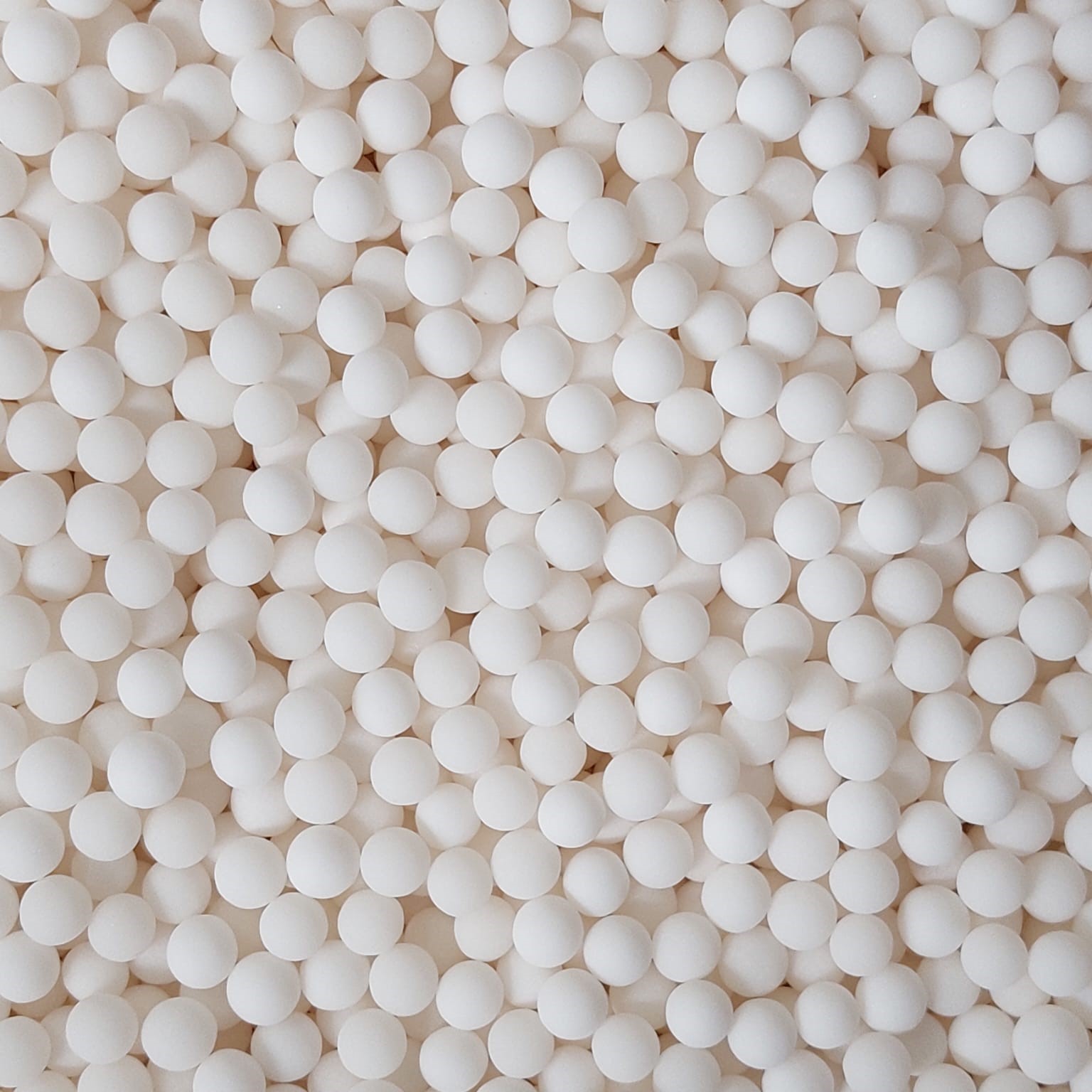 Sugar pearls white 5mm 75g