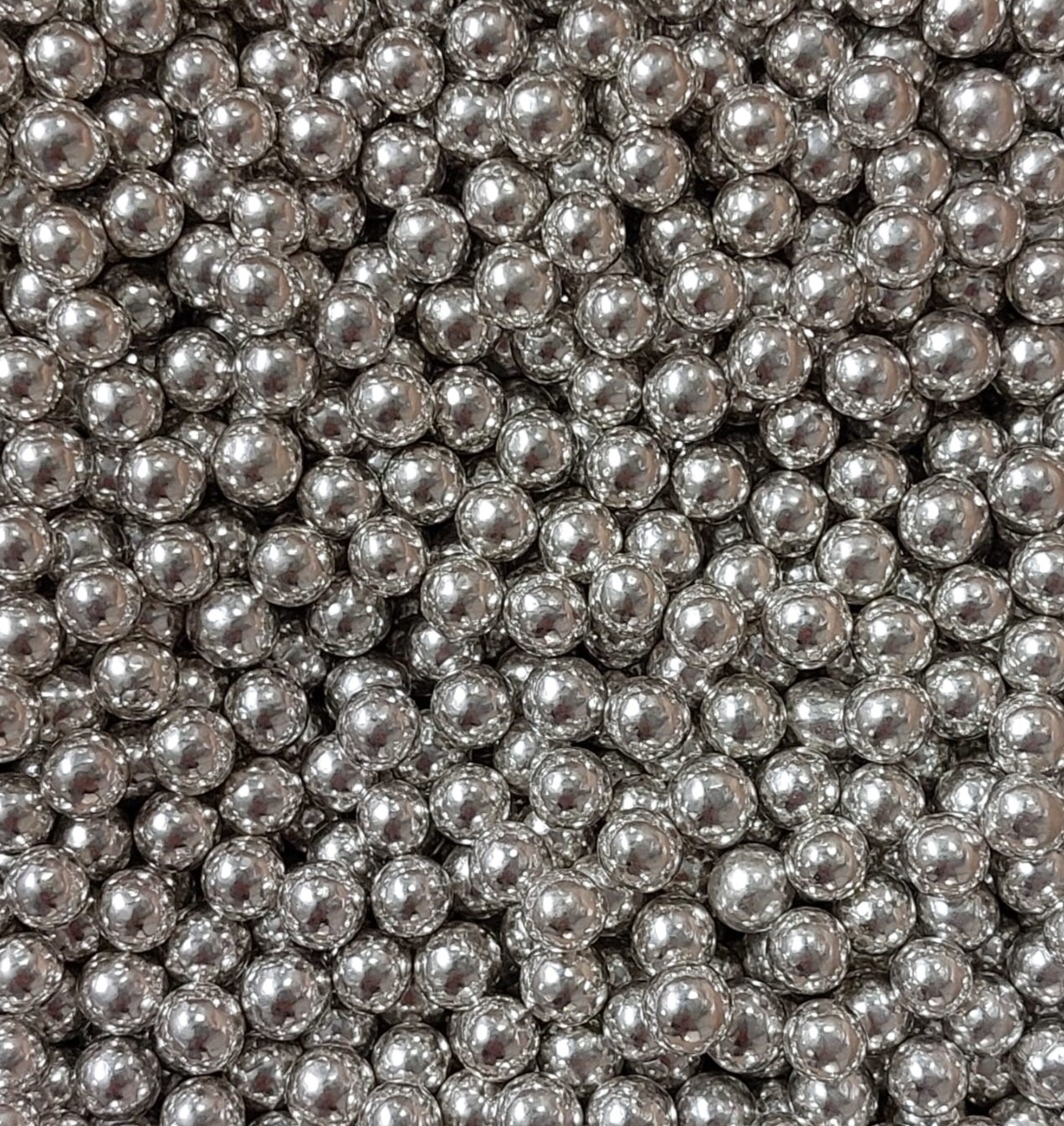Sugar pearls metallic silver 6mm 75g